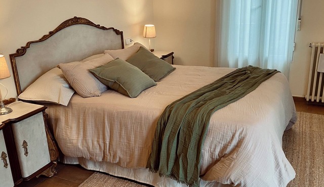 Rustic charm, Olivo Suite with private bathroom and unique views