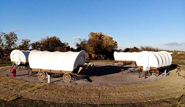 Rustic Conestoga Glamping Covered Wagon for Amazing Getaways to Oklahoma Farm