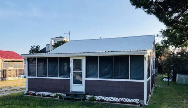 Rustic Cottage at Broadkill Beach