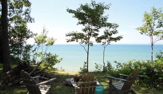 Rustic Cottage on Lake Michigan: Awesome Beaches and Sunsets