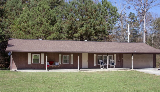 Rustic Countryside Cottage