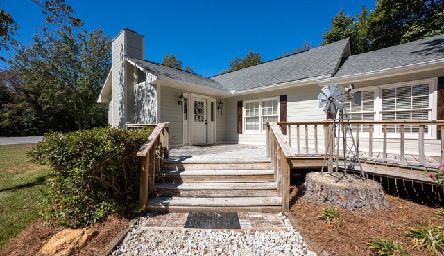 Rustic Elegance:Farmhouse