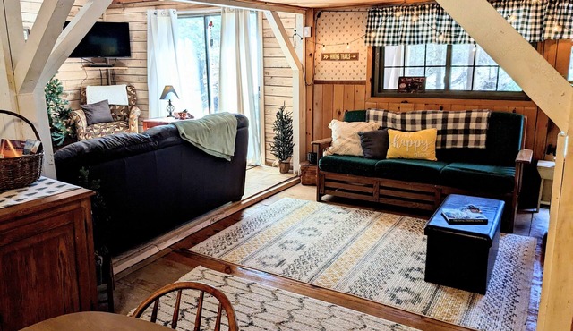 🌲 Rustic Family Camp, 25 Min from Old Forge!🌲