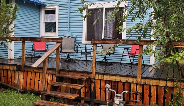 Rustic Farmhouse-Walk to Main Street Augusta