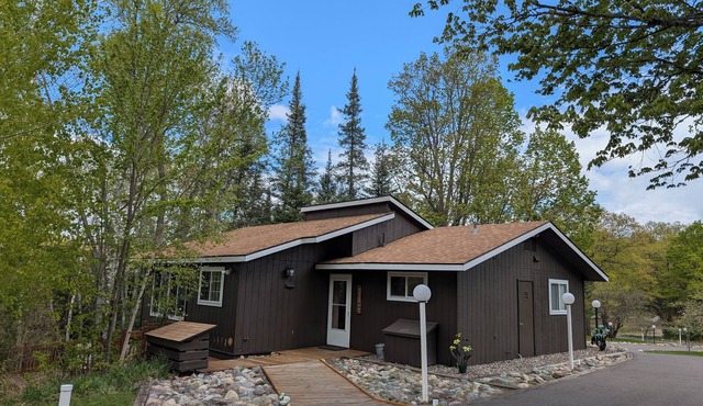 Rustic Fawn | Fireplace, AC, Lake Access w/Dock, Dogs OK w/fee