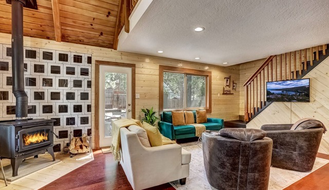 Rustic Haven - Hot tub & Pet friendly