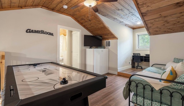 Rustic Hickory Hideaway