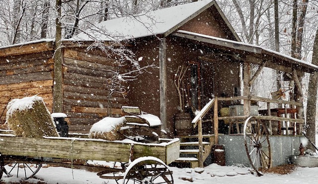 Rustic & historic cabin with firepit, private hot tub, front porch, river access