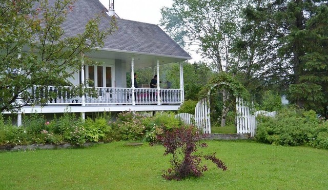 Rustic House of the Fjord #CITQ 135435