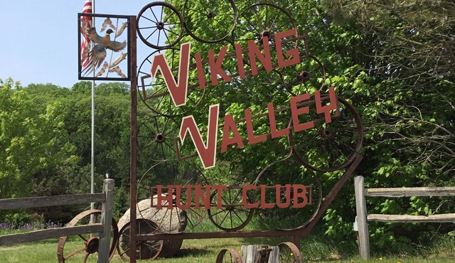 Rustic hunt club lodge in the heart of Minnesota lakes country.