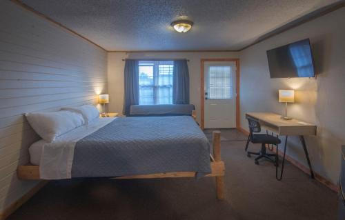 Rustic Inn