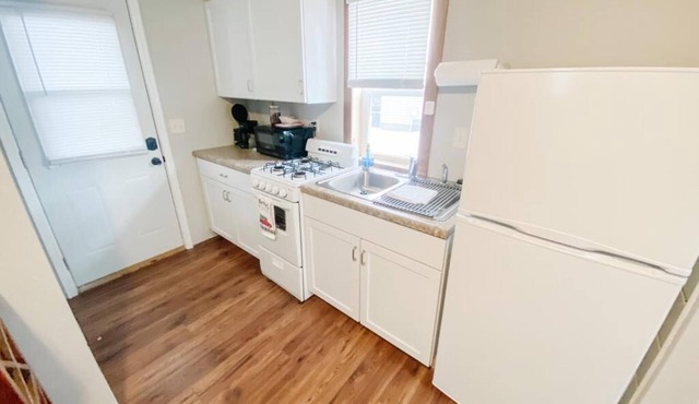 Rustic Lake Nokomis 2BD/1Bath Lakeside Cabin - Cabin #3