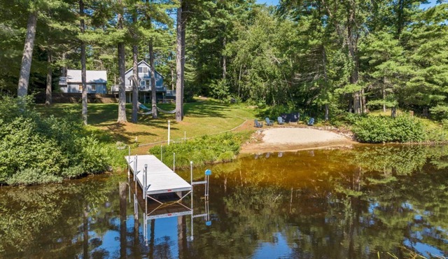 Rustic Lakefront Getaway