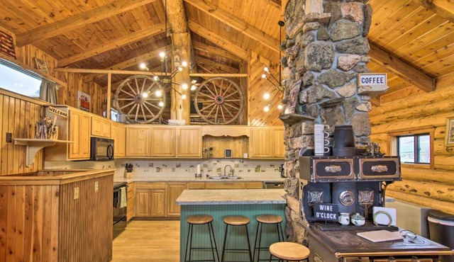 Rustic Livingston Ranch House with Mtn Views!