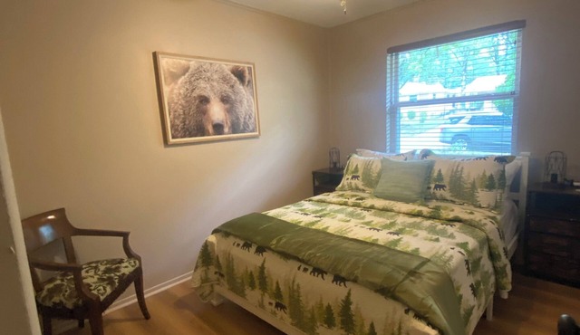 Rustic Lodge Cottage