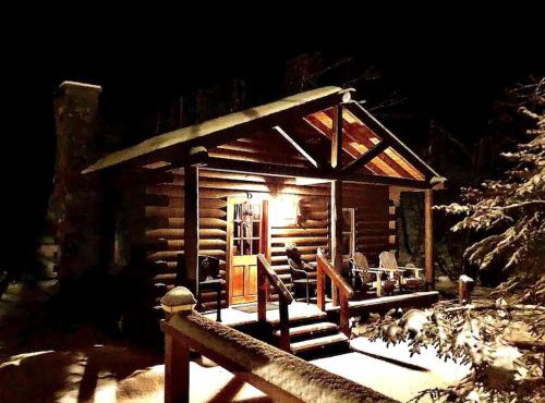 Rustic Log Cabin #6 - "Fireside" Near Franconia Notch State Park