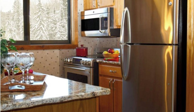 Rustic Luxury in the Northwoods l