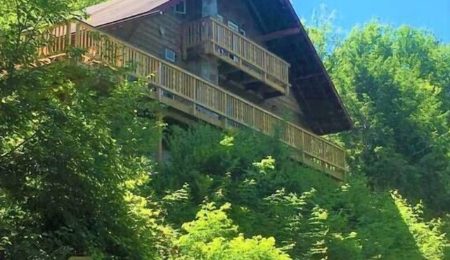 Rustic Mountain Chalet at forestHaus