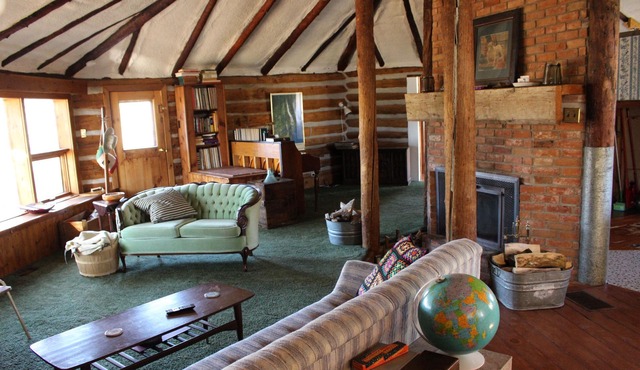 Rustic one of a kind log cabin on private 50 acres