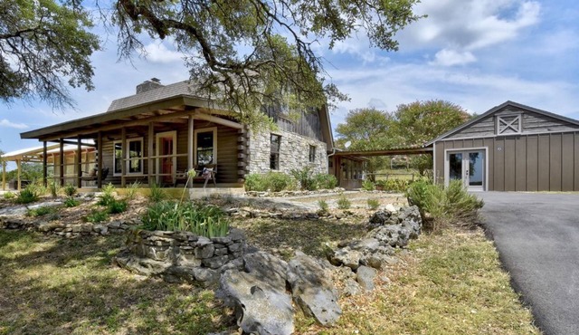 Rustic private retreat with Game Room, Lounge Pool, Movie Theater, Hot Tub, etc.