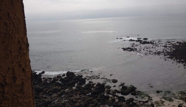 Rustic quiet ocean front 10min papas