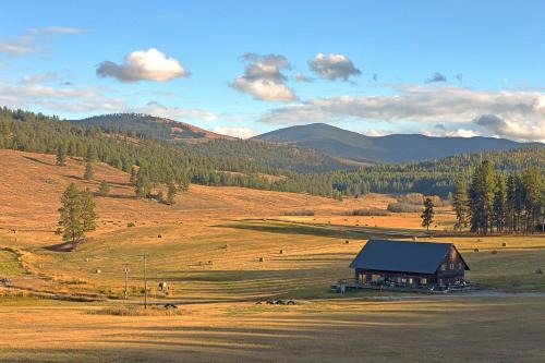 Rustic Retreat in Eden Valley Ranch accessible