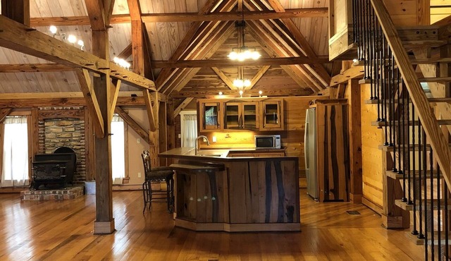 "Rustic Retreat" Timber Frame near Sam Houston Jones State Park & Casinos