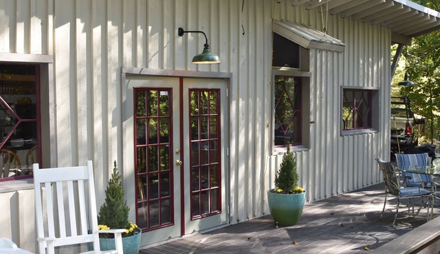 Rustic Retreat with Soothing Sauna and Plunge Pond