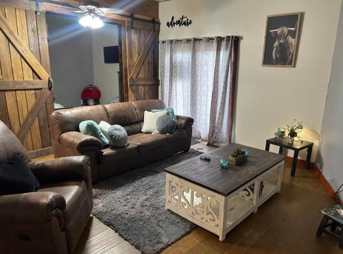 Rustic River EscapeHuntinghorsescattleranch
