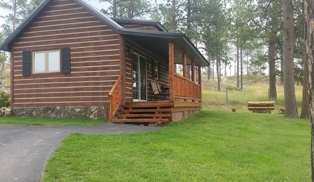 Rustic Rock Haven - Horses Welcome