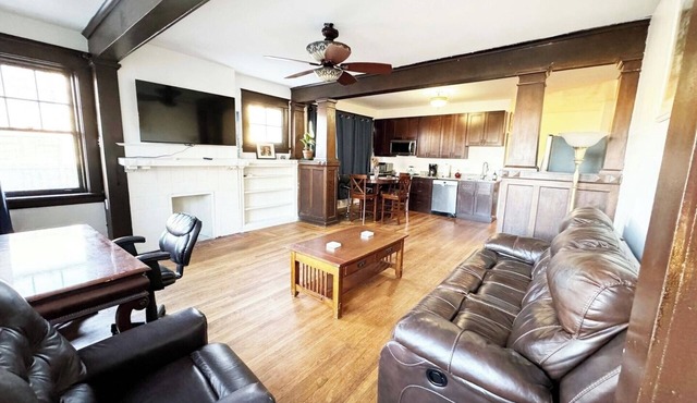 Rustic Rockwell Park with Free Off-street Parking