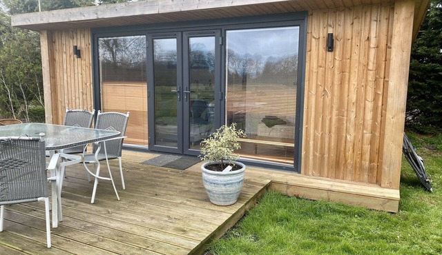 Rustic Rural Countryside Retreat