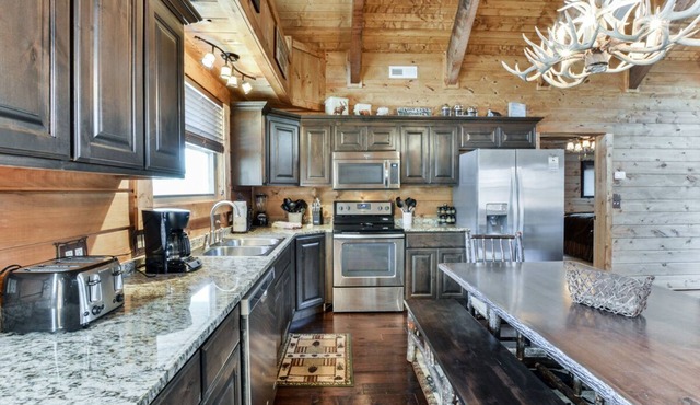Rustic Timber Lodge | 6 Bed, 5 Bath