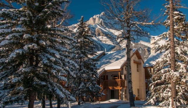 Rustic Value Banff Condo with Fireplace!