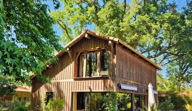 Rustic villa in the heart of the Landes forest