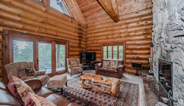 Rustic Waterfront Log Cabin