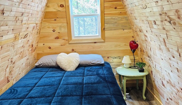 Rustic Wave Cottages-Glamping Pod #3