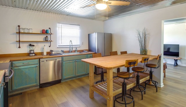 Rustic Whitwell Home w/Grill, Near State Parks!