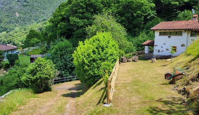 Rustico Ca Mignolo by Interhome