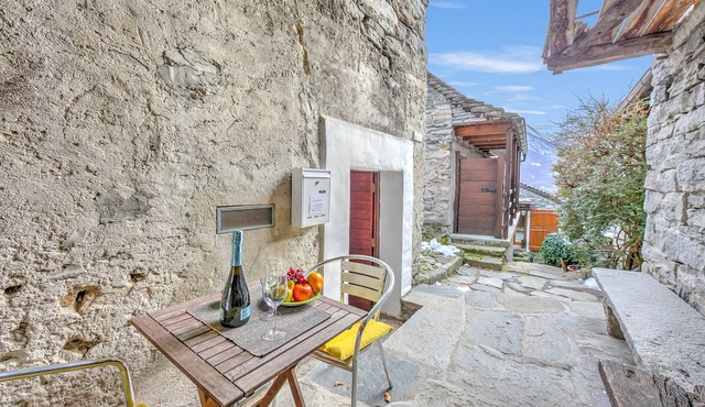 Rustico Caterina, Corippo, Val Verzasca, Switzerland