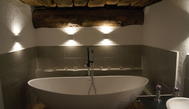 Rustico with style, modern and rustic, 2-4 P, in Val Poschiavo