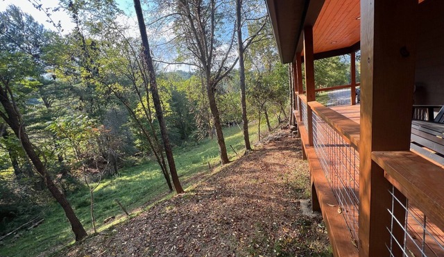 Ruth's Place a private getaway located in the city limits feels like the country