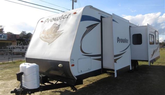 RV 9 Fully Furnished and Pet Friendly - 2 Miles from I-20 Ramp