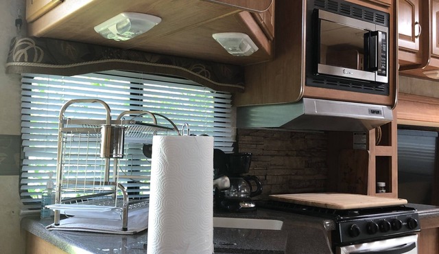RV /Efficiency Apartment /Studio