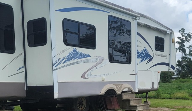 RV Executive Home #4, Indoor - Inground Pool .Jacuzzi heated by request