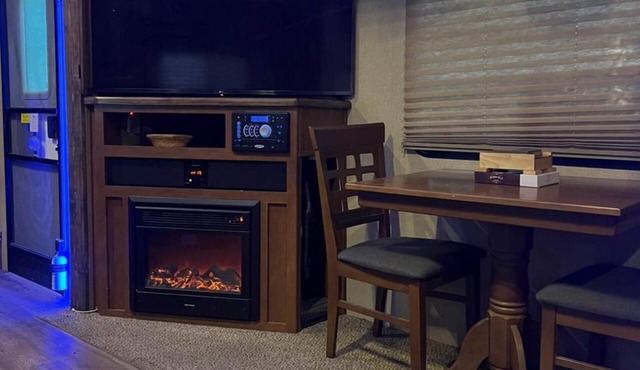 RV Getaway! Close enough to everything, but far enough away to get away!