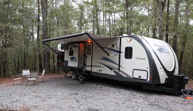 RV on 8.5 Acres along the Ocmulgee River