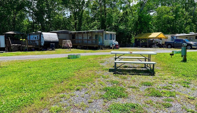 RV Site #45 Pull Through 50ftx32ft