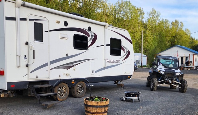 RV space available with full hookups at Patriots Place at Pierce America