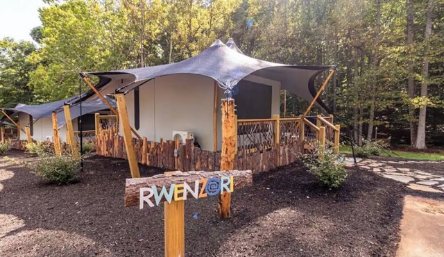 RWENZORI, a Unique Luxury Tent Experience, at Karoo Smith Mountain Lake